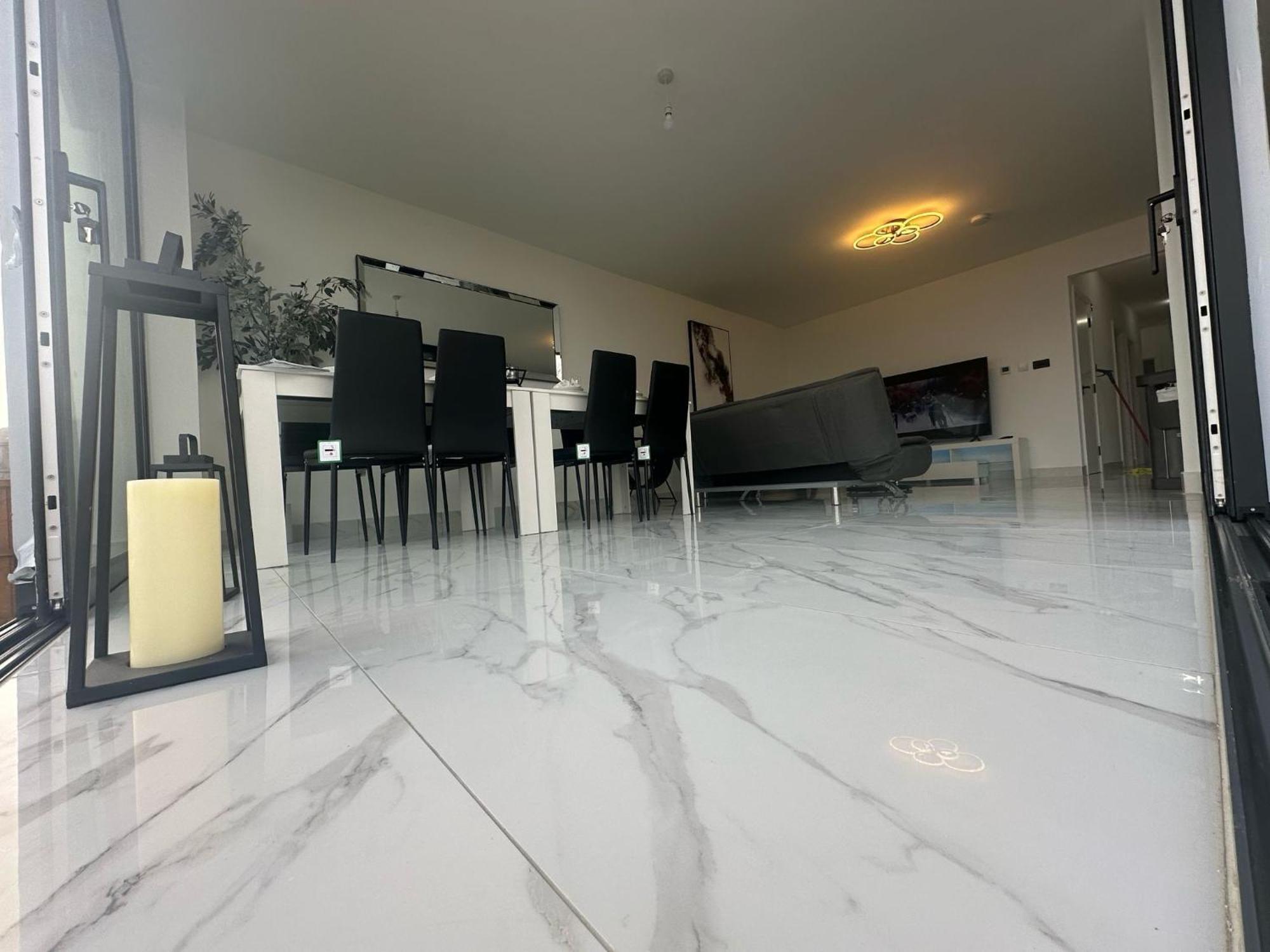 Villa Luxurious & Elegant 6-bed House *
